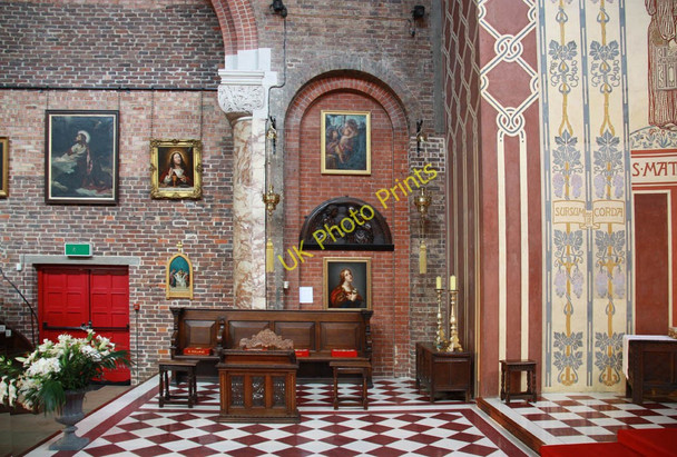 Photo 6"x4" St Agatha, Portsmouth - Sanctuary detail Portsmouth\/SU6501 c2010