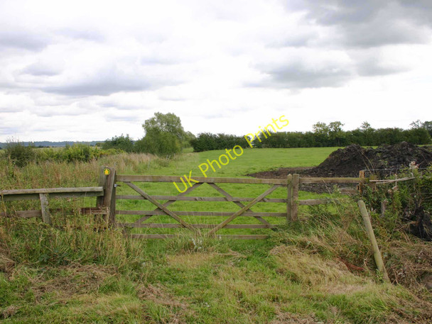 Photo 6"x4" Footpath to Oxhill Oxhill\/SP3145 c2010