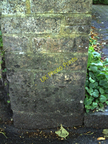 Photo 6"x4" Benchmark on wall pier of #5 Great Western Road Dorchester\/SY6890 c2010