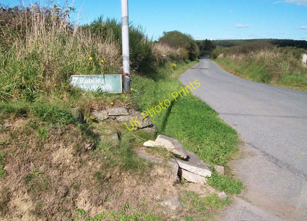 Photo 6"x4" The entrance to the public footpath from Ty'n Rhos to Capel Rhydlios Rhoshirwaun c2010