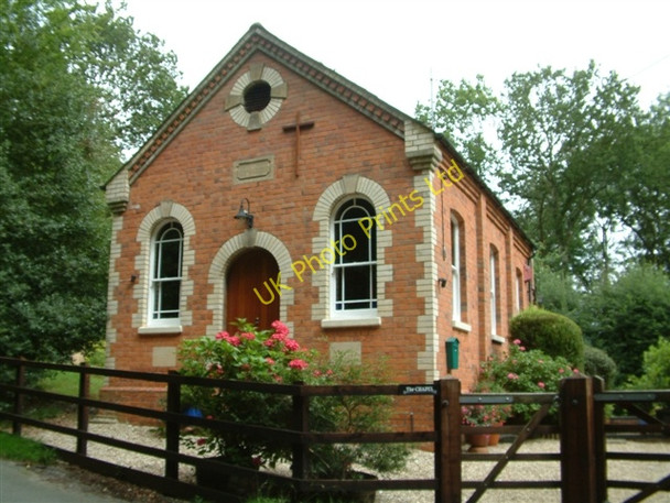 Photo 6"x4" Methodist Chapel, Woodcote Cray's Pond c2005
