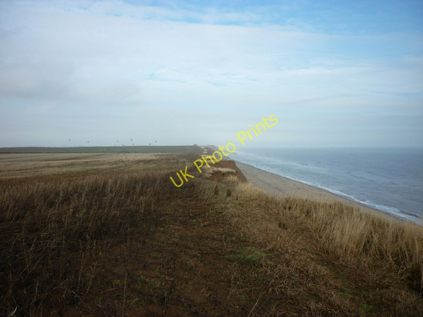 Photo 6"x4" The cliff tops near Grimston Grimston\/TA2835 c2010