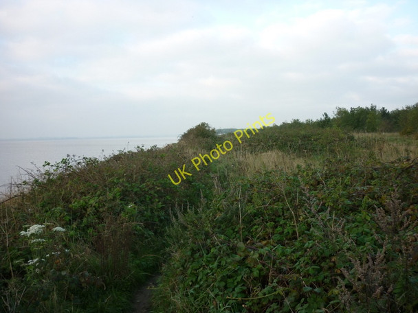Photo 6"x4" Heading West along the Wolds Way North Ferriby c2010