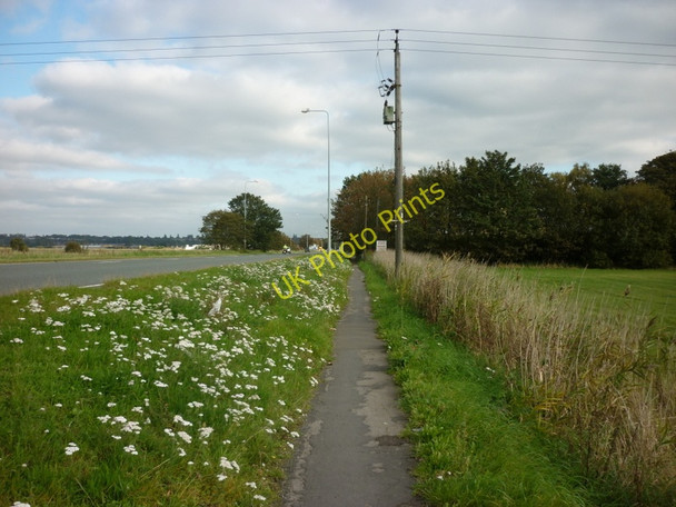 Photo 6"x4" A18, Doncaster Road towards Scunthorpe Gunness c2010