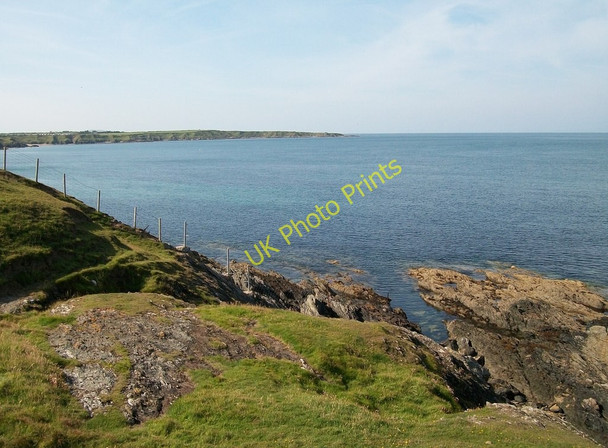 Photo 6"x4" Farm boundary extending down to the cliff edge Rhos-y-llan c2010