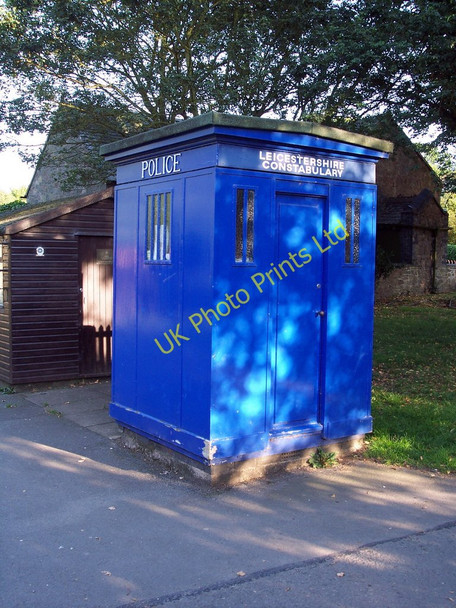 Photo 6"x4" Police Box, Bradgate Country Park Newtown Linford\/SK5109 c2006