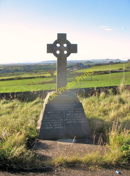 Photo 6"x4" Cofeb Ryfel\/War Memorial, Llithfaen Llithfaen c2010
