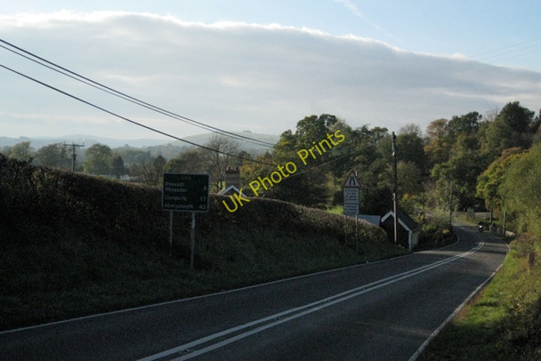 Photo 6"x4" A44 leaves Crossgates \/ Y Groes Crossgates\/Y Groes c2010