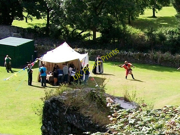 Photo 6"x4" Throwing a lance at Dundrum Castle Dundrum\/J4036 c2010