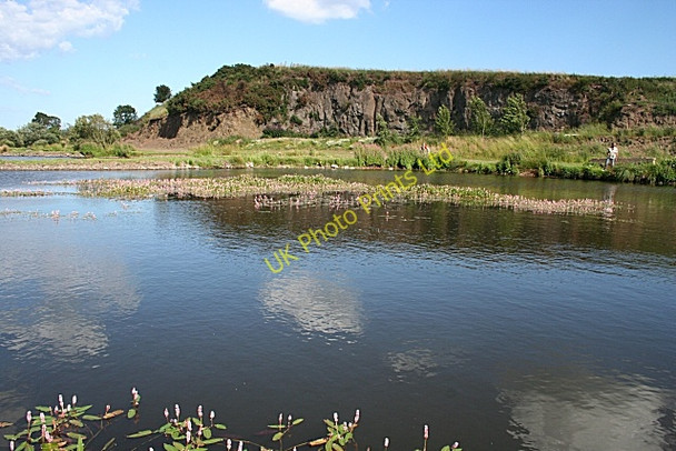 Photo 6"x4" Gelly Loch Auchmithie c2006