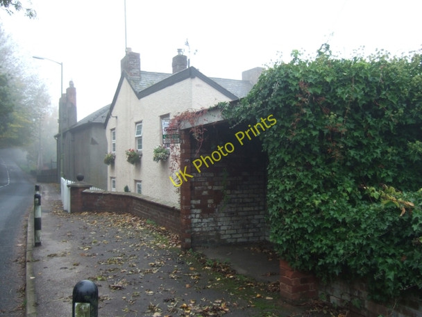 Photo 6"x4" Bus shelter beside the A396 Huxham c2010