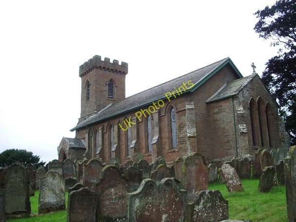 Photo 6"x4" St Cuthbert's Church, Kirklinton Kirklinton c2008