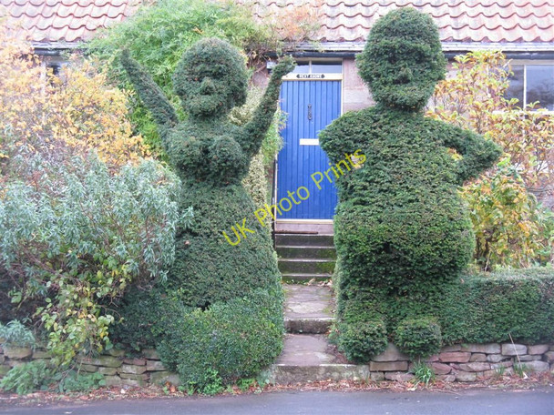 Photo 6"x4" Adam and Eve, or Mum and Dad? Stenton\/NT6274 c2010