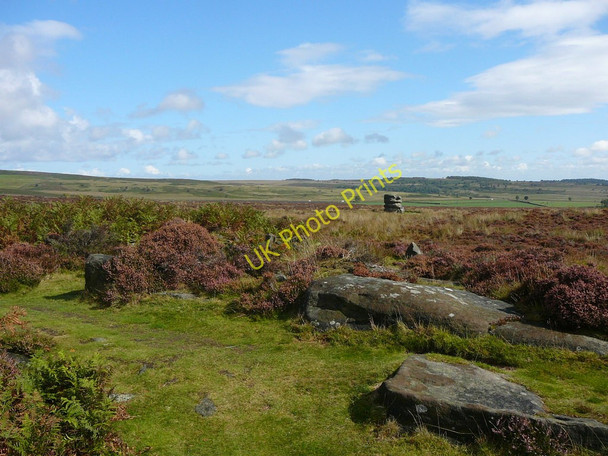 Photo 6"x4" On Baslow Edge. View towards Eagle Stone Baslow c2010
