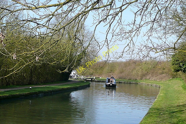 Photo 6"x4" On the Marsworth flight Tring c2010
