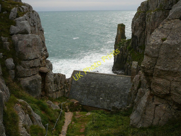 Photo 6"x4" St Govan's Chapel near Bosherston Bosherston c2010