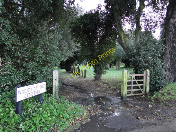 Photo 6"x4" Wrentham Old Cemetery Wrentham c2010