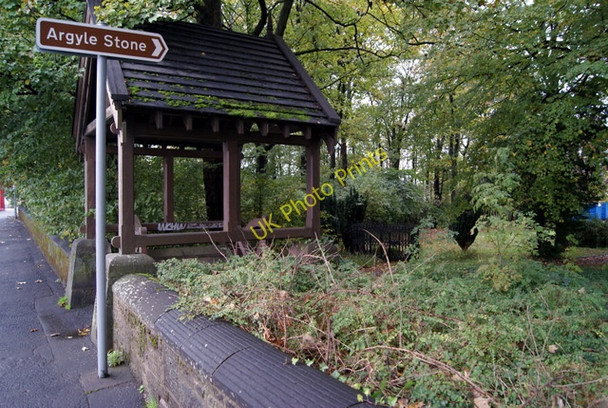 Photo 6"x4" To The Argyle Stone Renfrew c2010