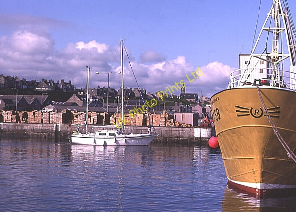 Photo 6"x4" Buckie Harbour Buckie\/NJ4165 c1988