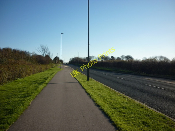 Photo 6"x4" Looking south along the A165 Hunmanby Moor c2010