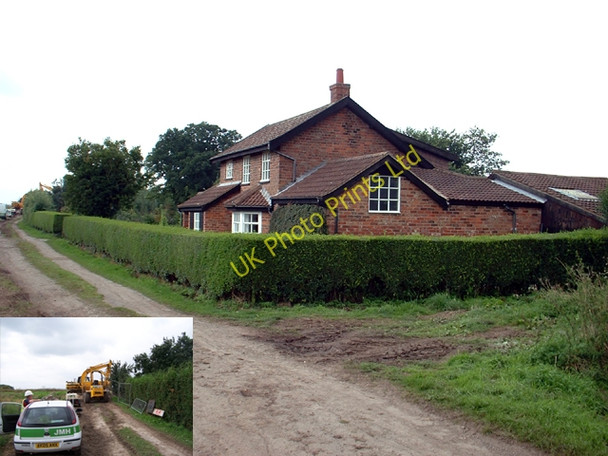 Photo 6"x4" The House at the end of North Carr Lane Saxby All Saints c2006