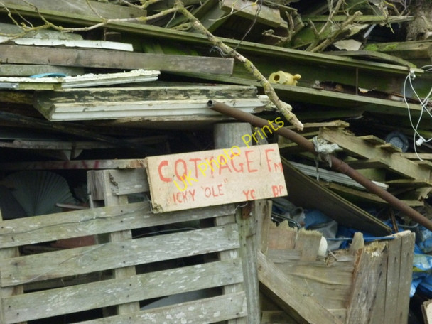 Photo 6"x4" The sign for Cottage Farm Thwing c2010