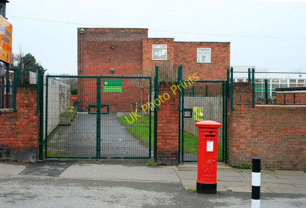 Photo 6"x4" Entrance to St Patrick's RC School Firth Park c2010