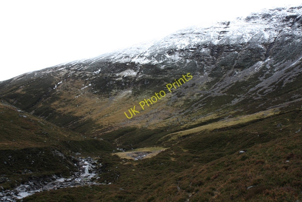 Photo 6"x4" Approaching Slochd Beag Carnachuin c2010