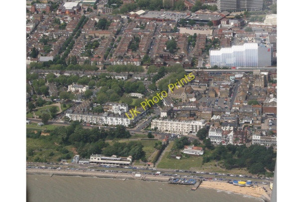 Photo 6"x4" A glimpse of Southend on Sea Southend-on-Sea c2008