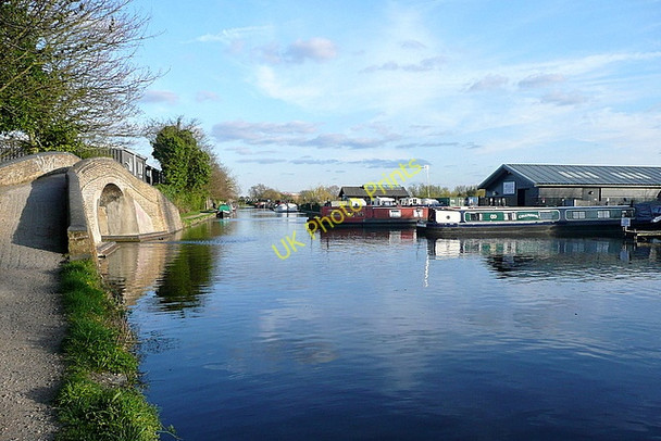 Photo 6"x4" Cowley Peachey Marina Yiewsley c2010
