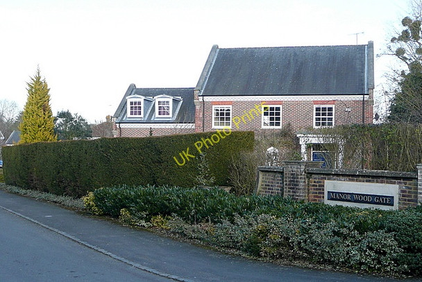 Photo 6"x4" Manor Wood Gate Lower Shiplake c2010