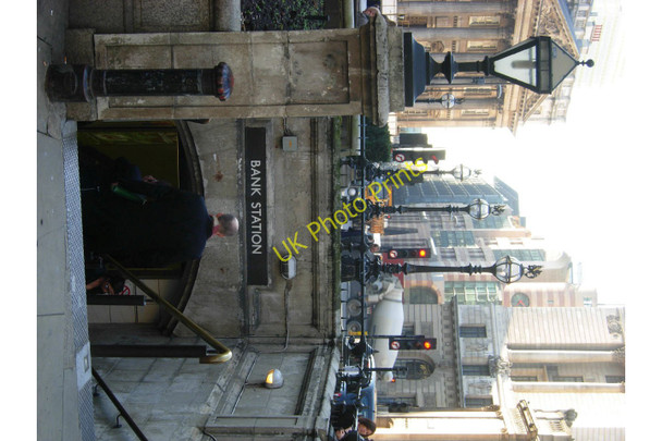 Photo 6"x4" Bank Underground Station London c2010