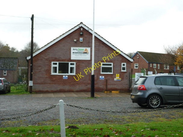 Photo 6"x4" Jerry Green Dog Rescue Centre near Wressle Broughton Common c2010