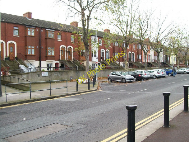 Photo 6"x4" Terraced housing on City Quay Dublin\/O1534 c2010