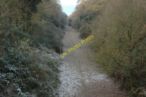 Photo 6"x4" The former Tewkesbury to Malvern railway Gilver's Lane c2010