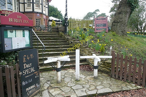 Photo 6"x4" Entrance to the Burley Inn Burley\/SU2103 c2010