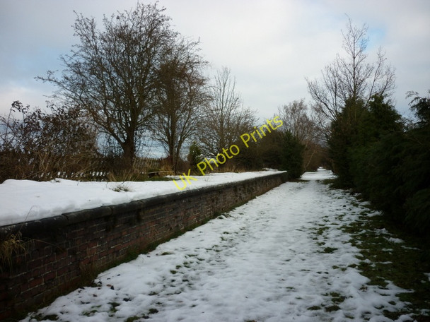 Photo 6"x4" A disused railway station, Holme-on-Spalding-Moor Holme-on-Spalding-Moor c2010