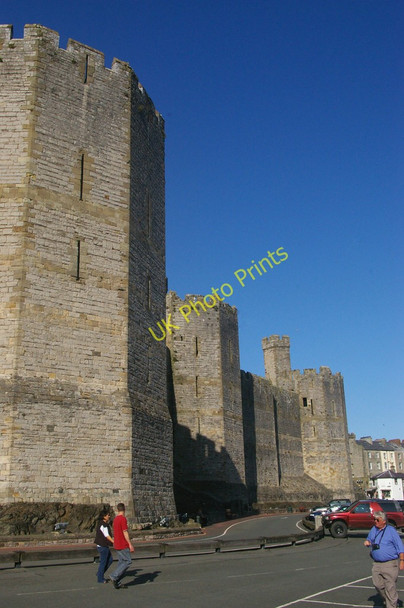 Photo 6"x4" Caernarfon Castle: southern walls Caernarfon c2009