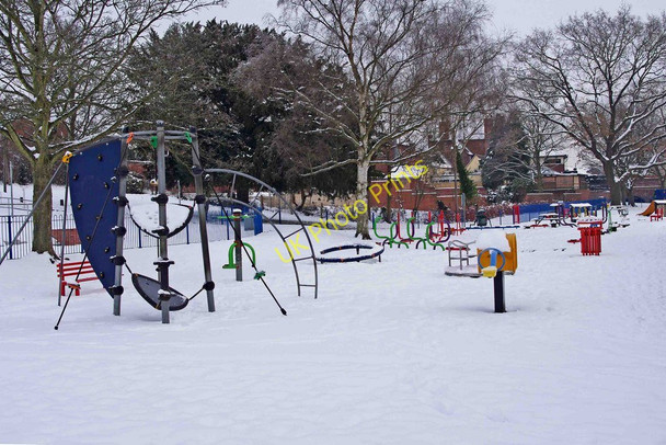 Photo 6"x4" Riverside Meadows Play Area in the snow Stourport-on-Severn c2010