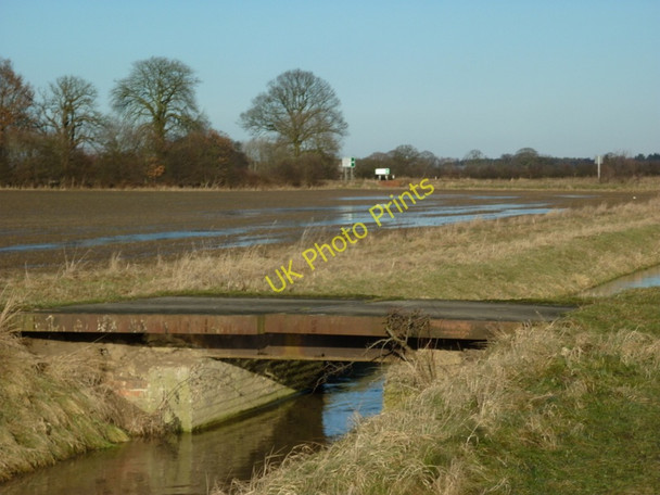 Photo 6"x4" A farm bridge at Moor End Moor End\/SE6656 c2011