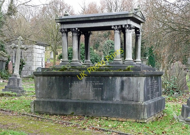 Photo 6"x4" Johann and Annie Sparenborg's tomb, West Norwood Cemetery Streatham c2011