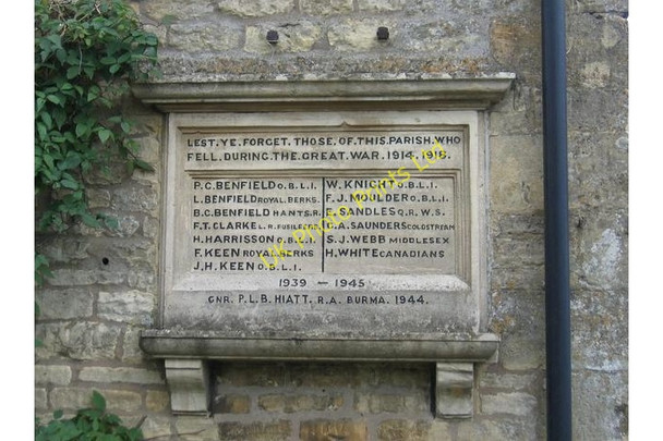 Photo 6"x4" Over Norton War Memorial Chipping Norton c2006