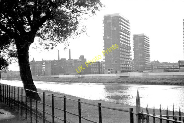 Photo 6"x4" River Clyde, SE from Glasgow Green Glasgow c1963