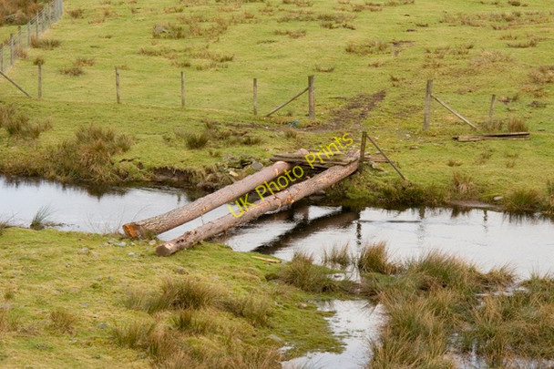Photo 6"x4" Ruined bridge over Cunsey Beck Far Sawrey c2011