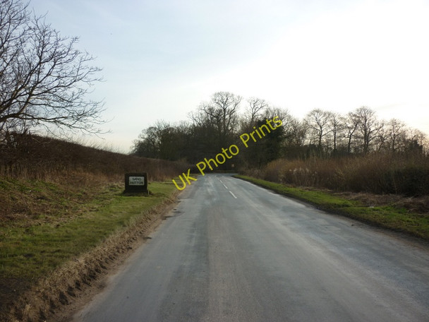 Photo 6"x4" Entering Sand Hutton, North Yorkshire Sand Hutton c2011