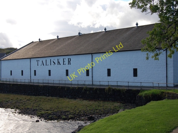 Photo 6"x4" Talisker Distillery Carbost\/NG3831 c2006