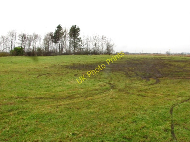 Photo 6"x4" Open space, Parkside Cleland c2011