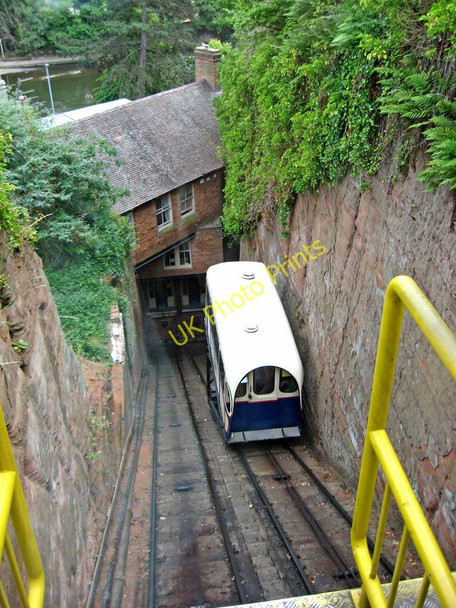 Photo 6"x4" Bridgnorth Cliff Railway carriage ascending to High Town Bridgnorth c2010
