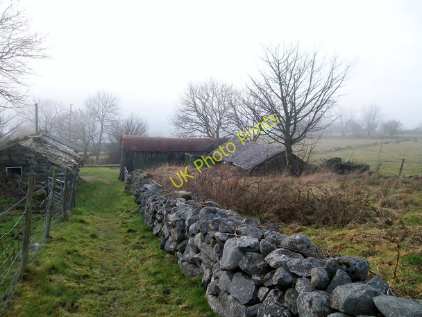 Photo 6"x4" Farm buildings at Caeau Uchaf Deiniolen c2011