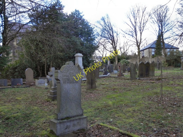 Photo 6"x4" Egerton URC Graveyard Dimple\/SD7015 c2011